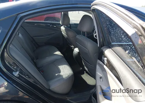 2014 Hyundai Sonata Se z USA, uszkodzony, nr VIN 5NPEC4AC1EH820787